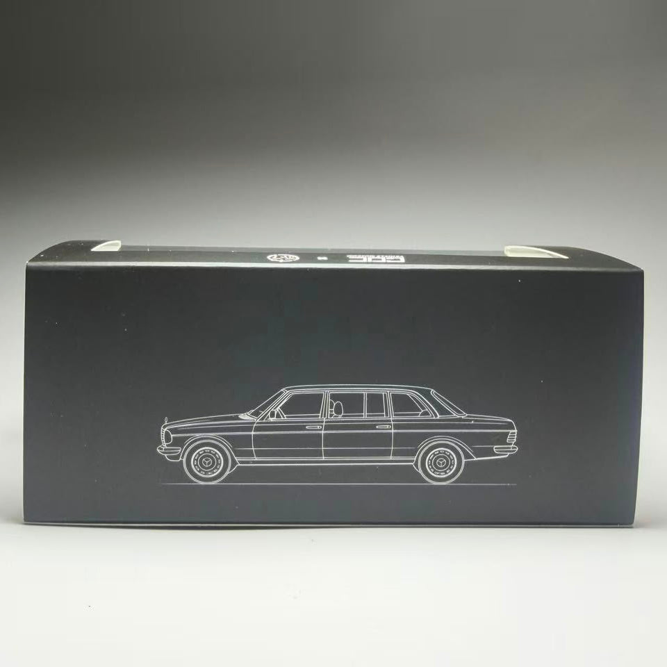 Mercedes Benz W123, 1:64 Scale (Blue)