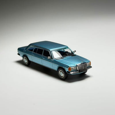 Mercedes Benz W123, 1:64 Scale (Blue)