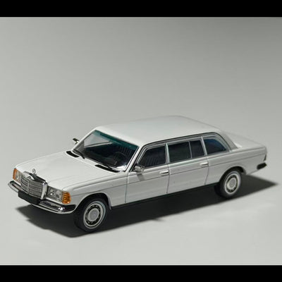 Mercedes Benz W123, 1:64 Scale (White)