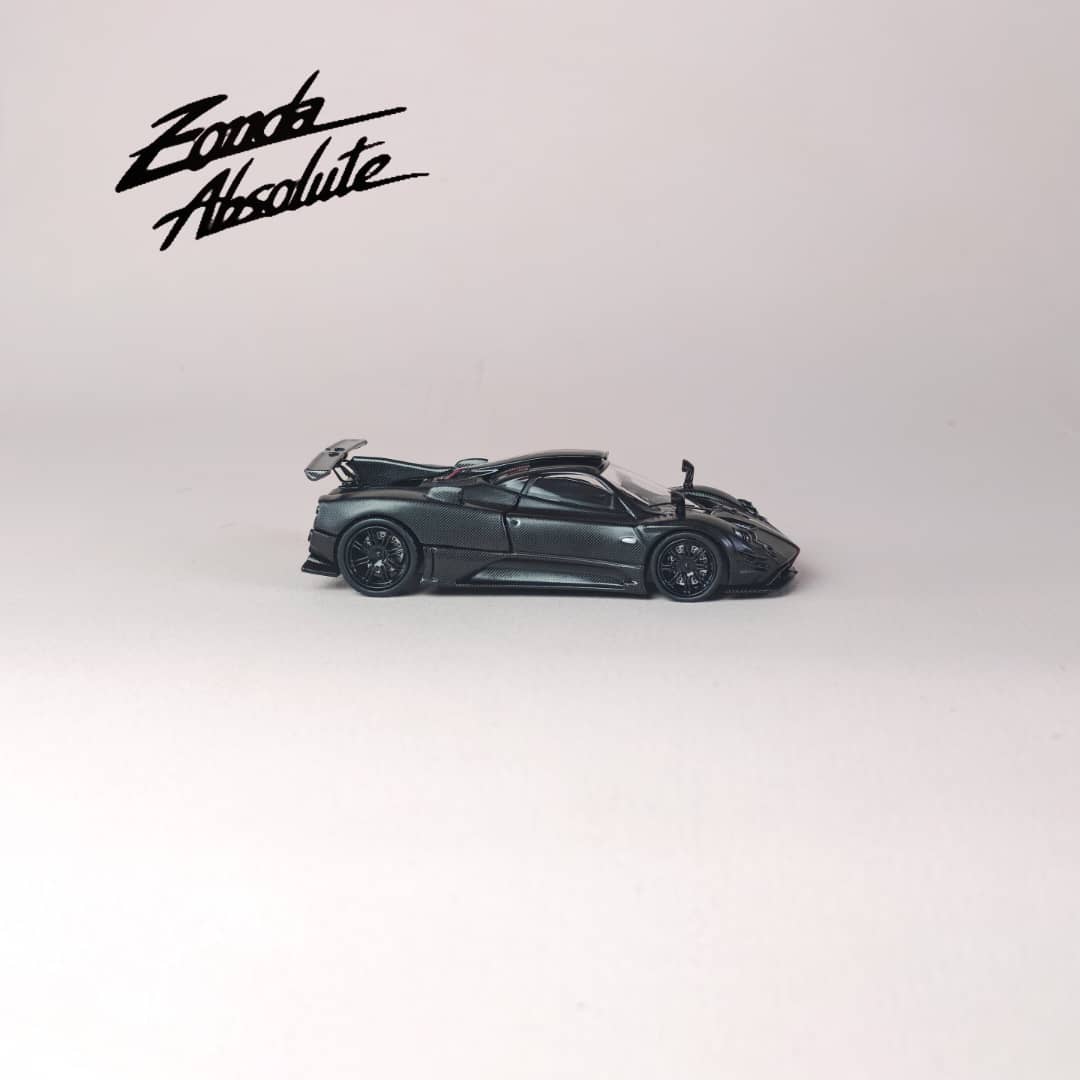 *PRE-ORDER* Pagani Zonda Full Carbon with Italia Strips (Open Hood, Engine Visible), 1:64 Scale