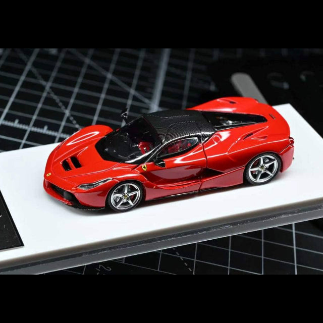 *PRE-ORDER* Laferrari (F150) Rosso Corsa Coupe, 1:64 Scale