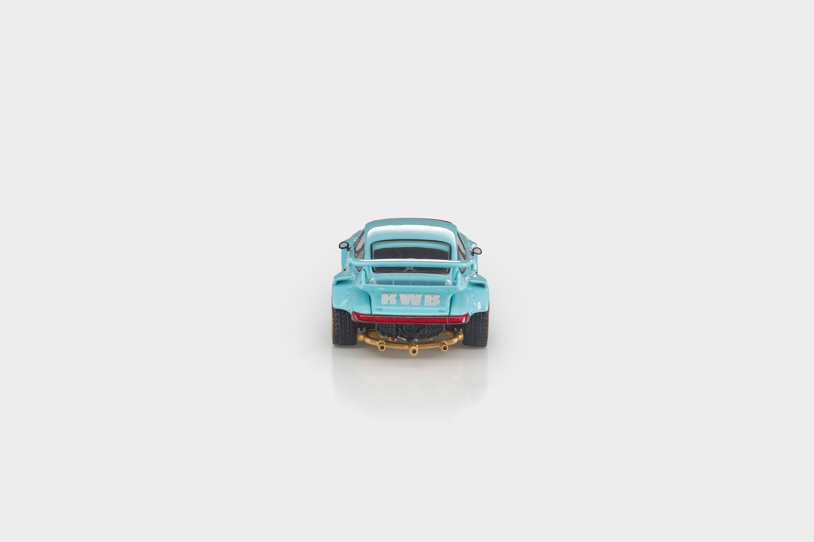 *PRE-ORDER* Porsche RWB 930 GT Wing Tiffany Blue (Chance of Chase Car), 1:64 Scale