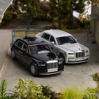 *PRE-ORDER* Rolls Royce Phantom VIII, 1:64 Scale (Metallic White)