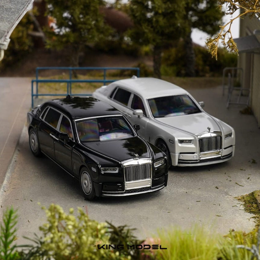 *PRE-ORDER* Rolls Royce Phantom VIII, 1:64 Scale (Metallic White)
