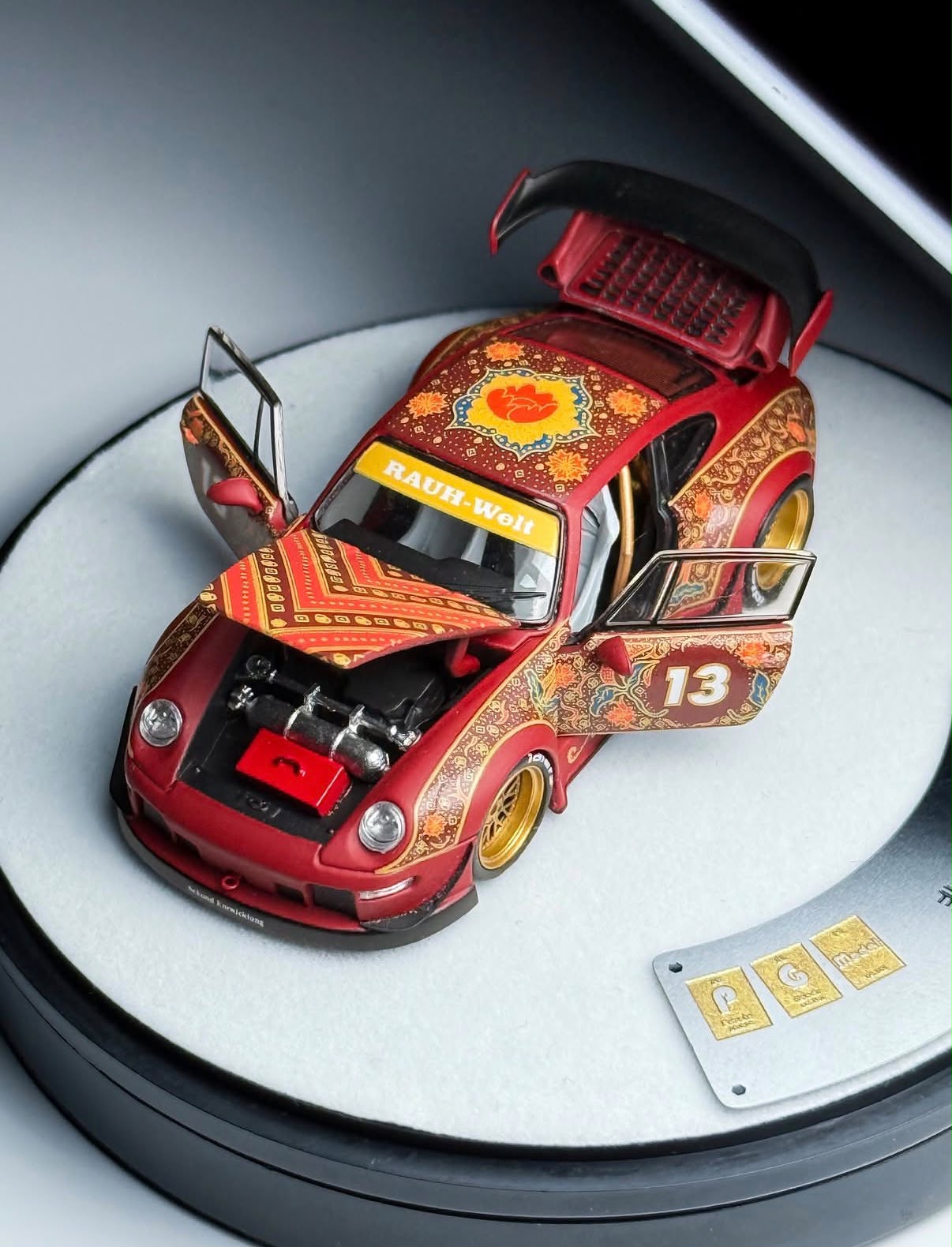 *MHDE 2026* Malaya Hobby PGM Batik Porsche (13th Anniversary Dinner 2026) Limited to 300pcs , 1:64 Scale