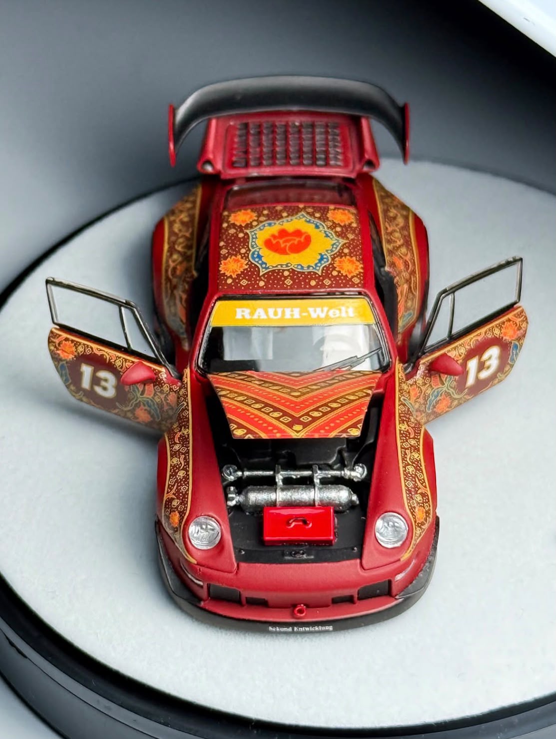 *MHDE 2026* Malaya Hobby PGM Batik Porsche (13th Anniversary Dinner 2026) Limited to 300pcs , 1:64 Scale