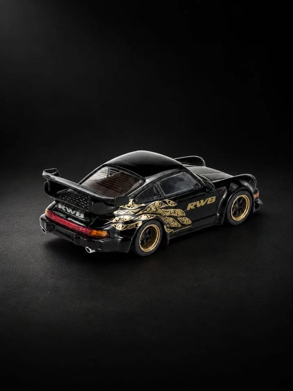*IDE 2026* Porsche RWB 964 Chance of Chase Car (Limited of 999pcs), 1:64 Scale (Black)