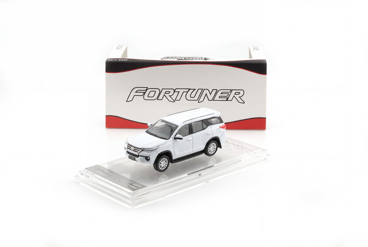 *PRE-ORDER* Toyota Fortuner  (Limited to 499pcs) 2018, 1:64 Scale (White)