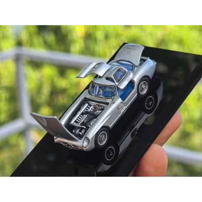 *PRE-ORDER*Mercedes-Benz 300 SLR Uhlenhaut Coupé (W196S) Silver with Blue Interior (Openable Doors, Hood & Visible Engine), 1:64 Scale