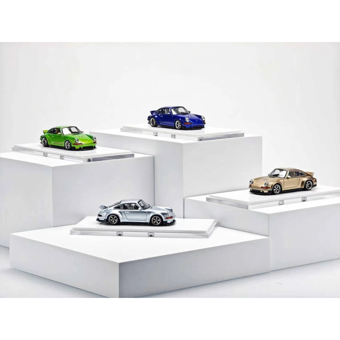 Porsche Singer DLS,1:64 Scale (Sapphire Blue)