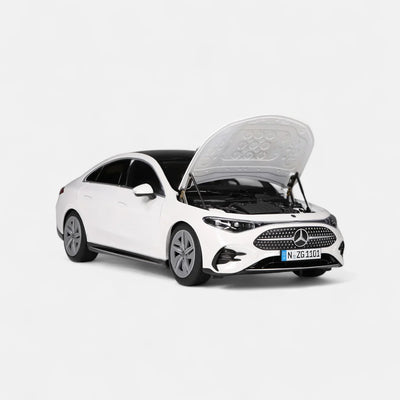 Premium scale diecast model car  – Mercedes-Benz CLA Coupé, 1:18 Scale (Polar White) Collectible