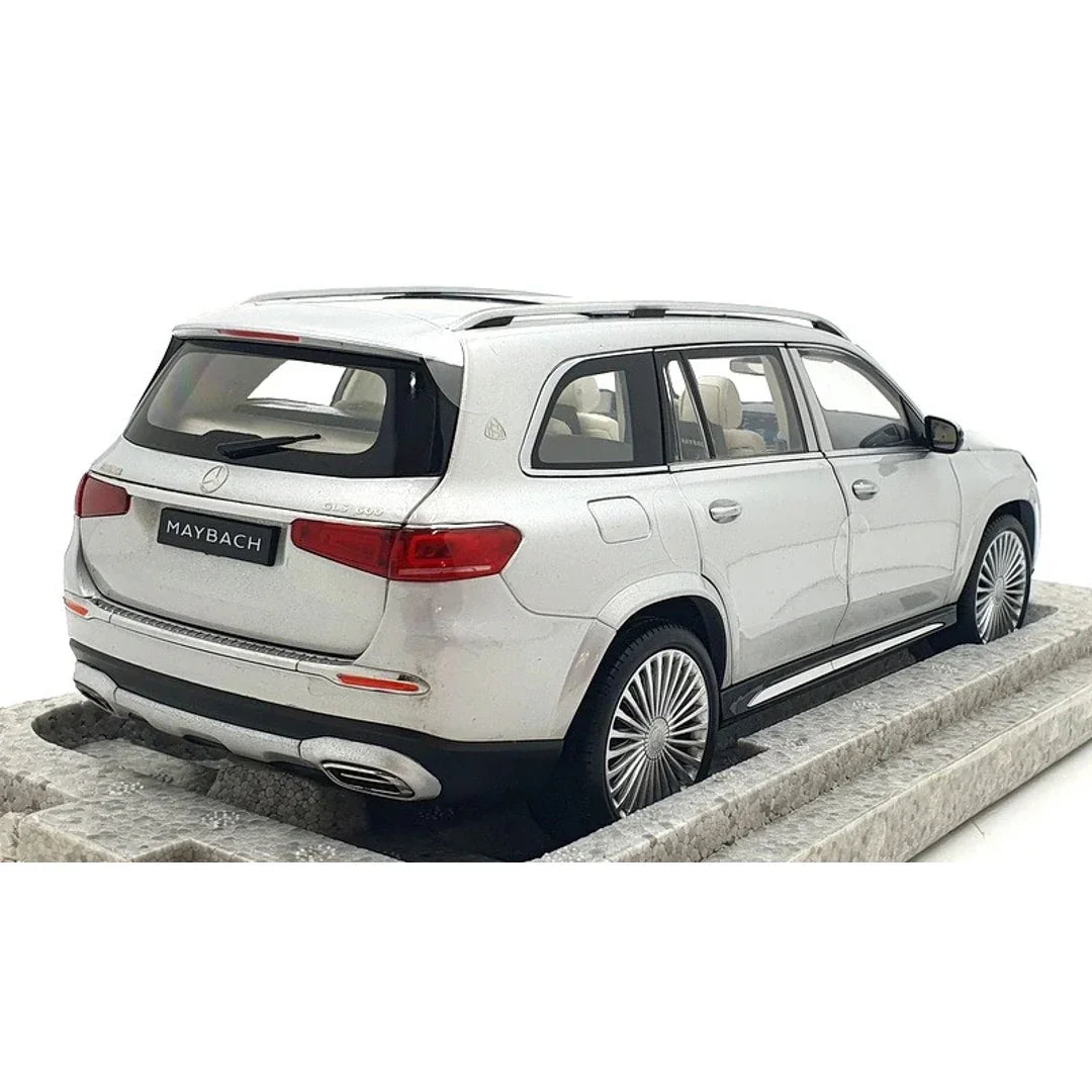 Mercedes-Maybach GLS 600, 1:18 Scale