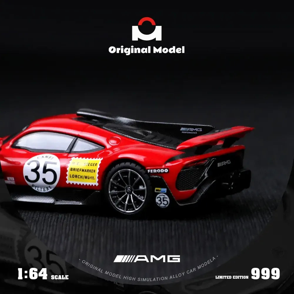 Mercedes Benz AMG #35 (Limited to 999pcs), 1:64 Scale