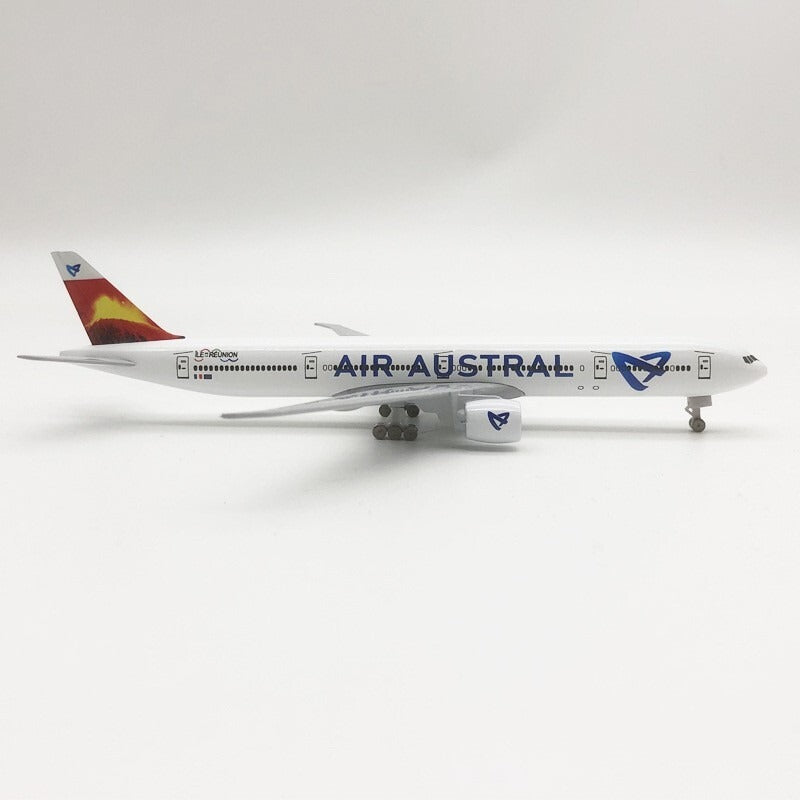 AUSTRAL AIR Boeing777 Model Airplanes, 1:200 Scale