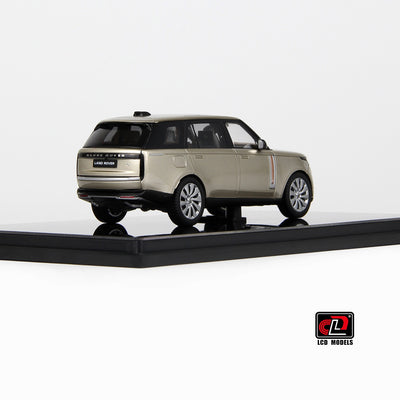 Premium scale diecast model car  – Land Rover Range Rover SV SERENITY, 1:43 Scale (Gold) Collectible