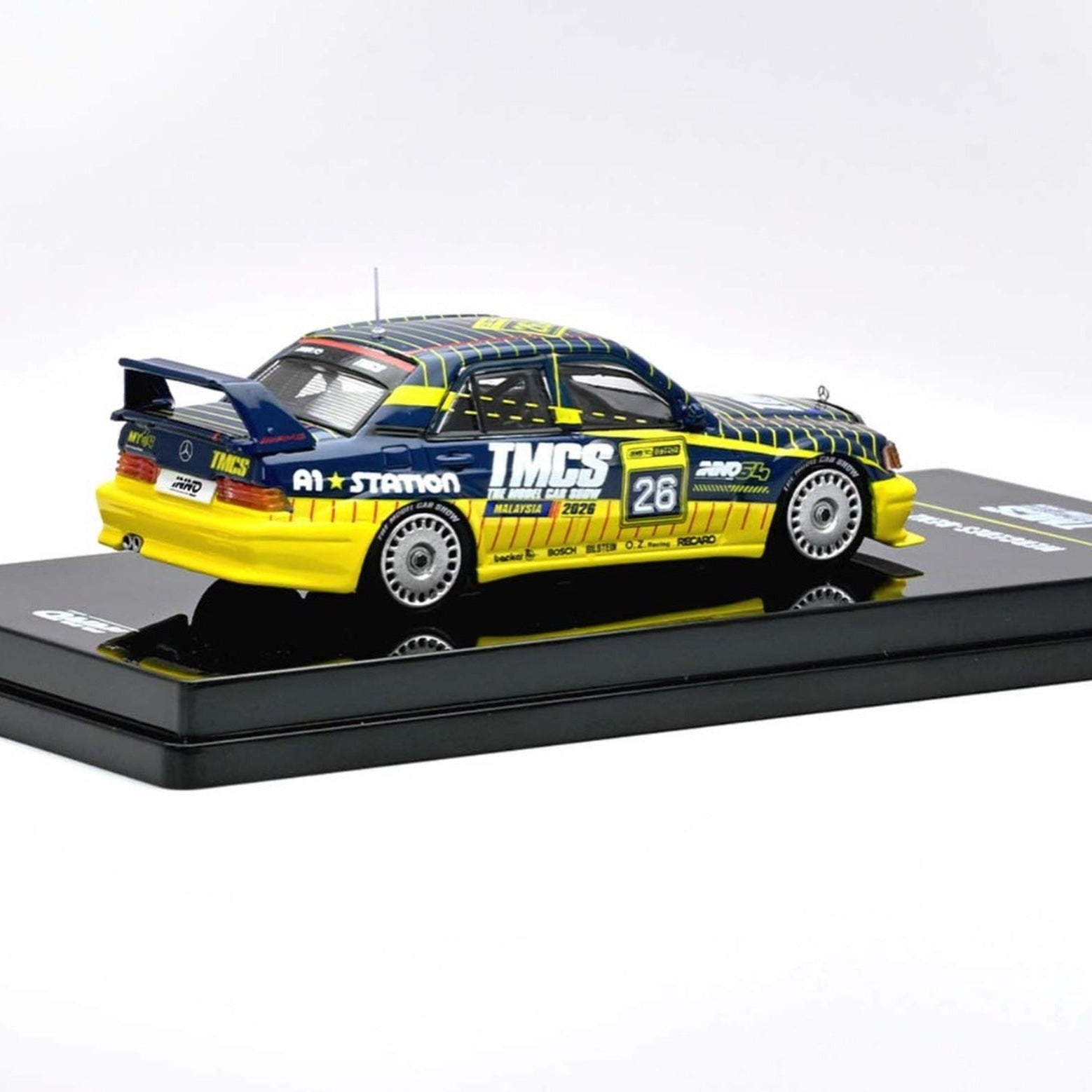 *TMCS 2026* GCD Liberty Walk Hino Profia 2018 (Limited 350 Sets) & Mercedes Benz 190E A1-Station (Dinner Set), 1:64 Scale