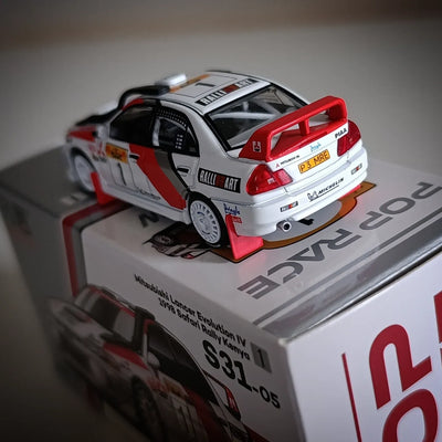 Mitsubishi Lancer Evolution IV 1998 Safari Rally Kenya #1, 1:64 Scale