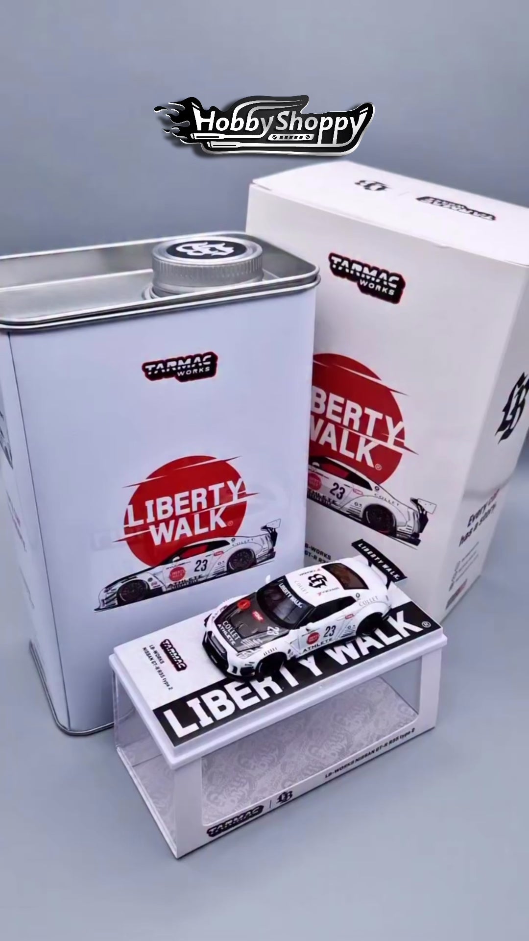 NISSAN GT-R R35 Type 2 With Metal Oil Can Packaging, 1:64 Scale (White)